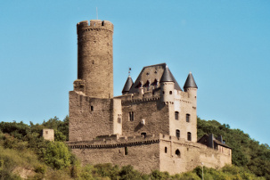 Burg Schwalbach - Foto: Johannes Robalotoff © https://creativecommons.org/licenses/by-sa/2.0/de/deed.de