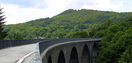 Talbrücke Oberkirchen - Foto: atreyu © https://creativecommons.org/licenses/by-sa/4.0